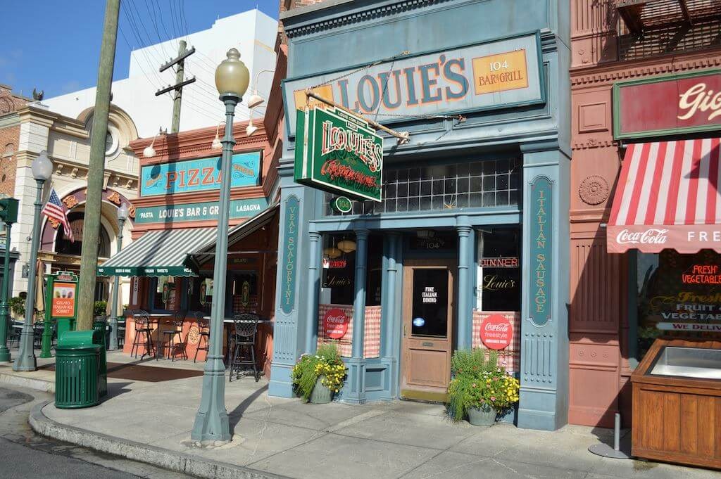 Louie's Italian Restaurant no parque Universal Studios em Orlando