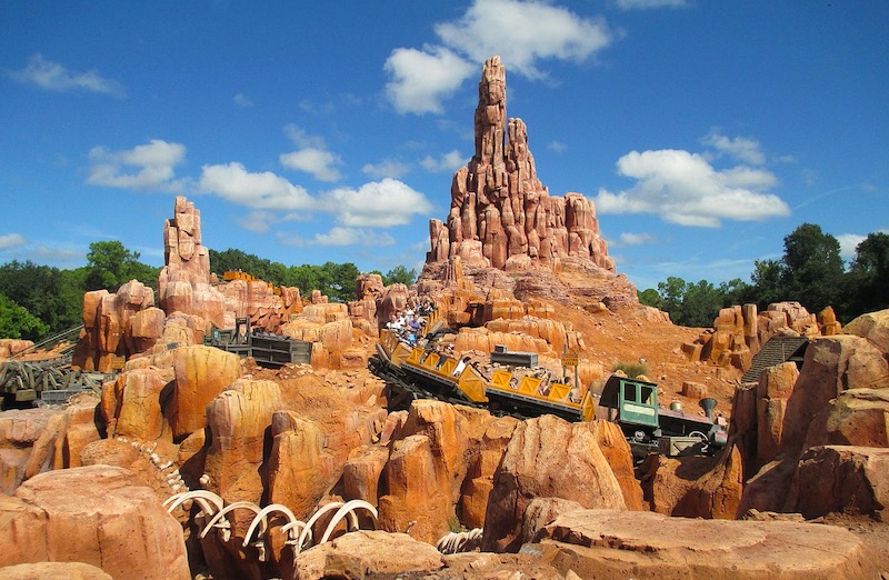 Big Thunder Mountain Railroad no parque Magic Kingdom da Disney Orlando