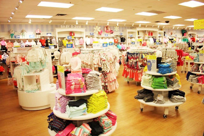 Roupas na loja Carter's em Orlando