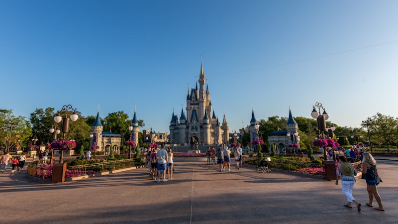 Manhã no parque Magic Kingdom da Disney Orlando