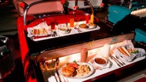 Restaurante Sci-Fi Dine-In na Disney Orlando: pratos