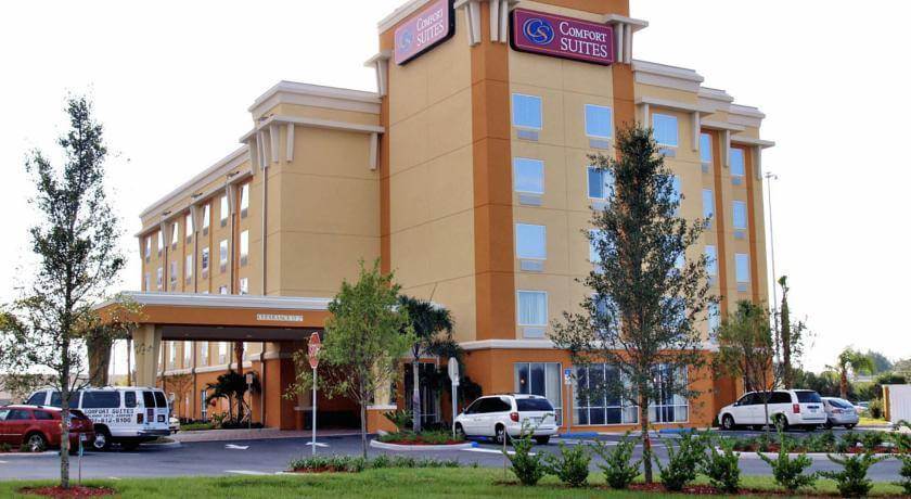 Comfort Suites Orlando Airport