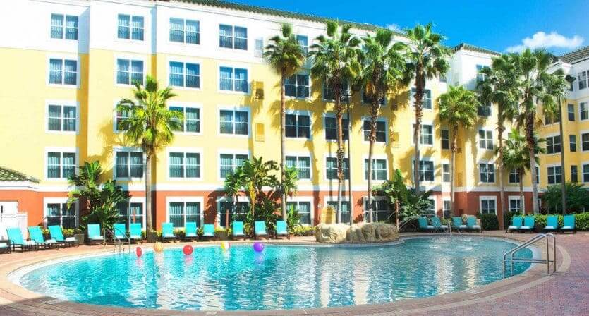 Piscina no hotel Residence Inn Orlando Lake Buena Vista