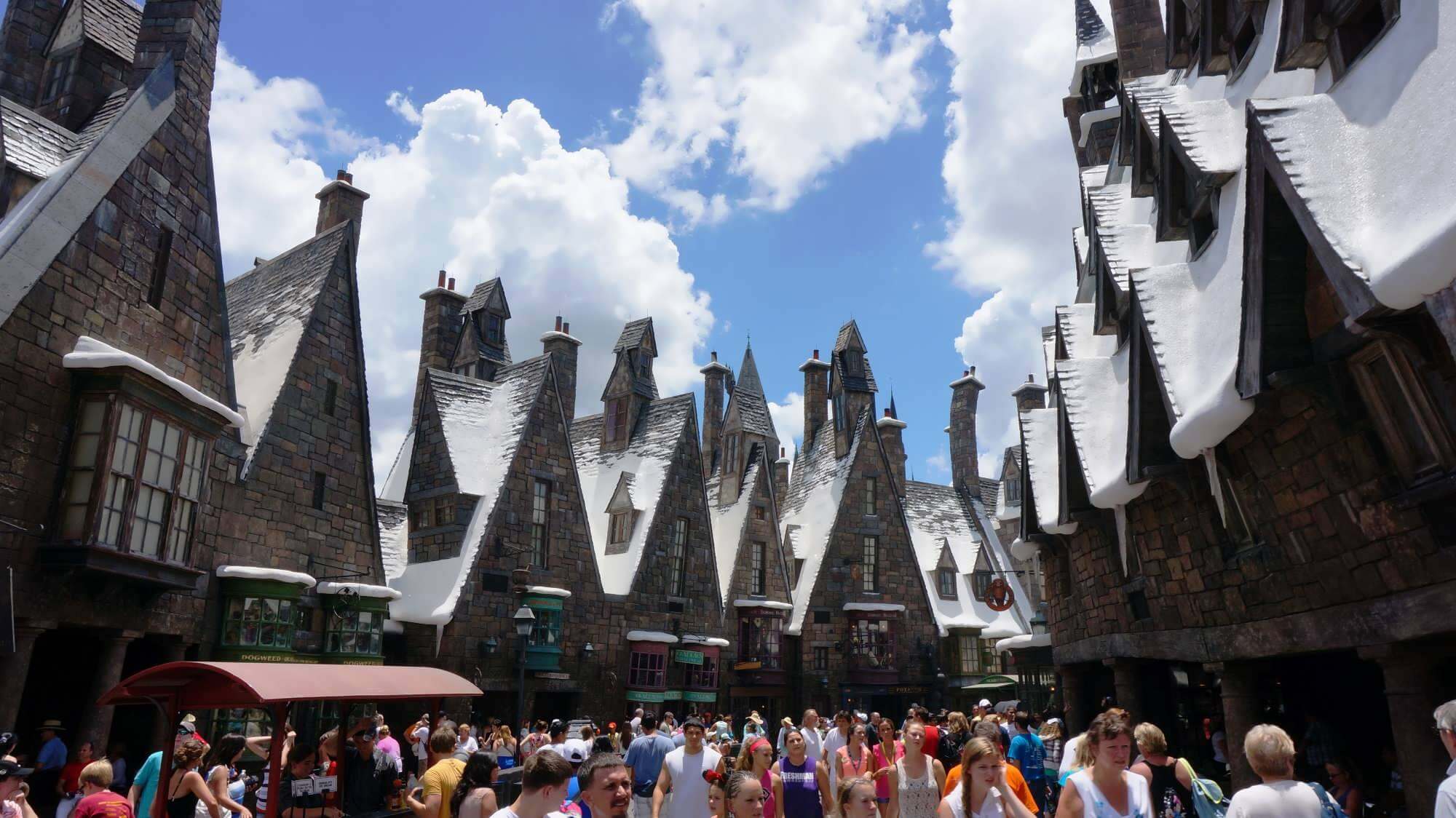 The Wizarding World of Harry Potter - Hogsmeade