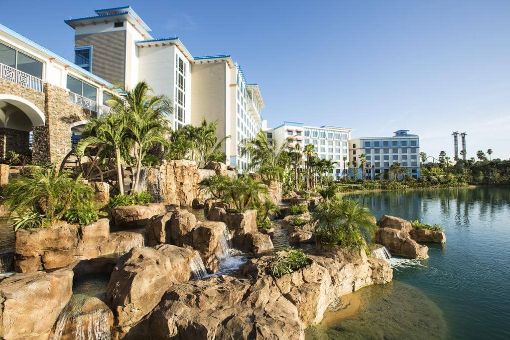 Universal's Loews Sapphire Falls Resort