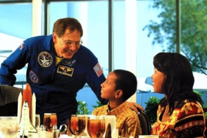 Almoço com astronauta da NASA em Orlando