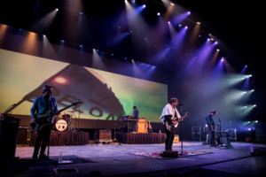 Praise Wave no SeaWorld Orlando em 2019: Banda Switchfoot