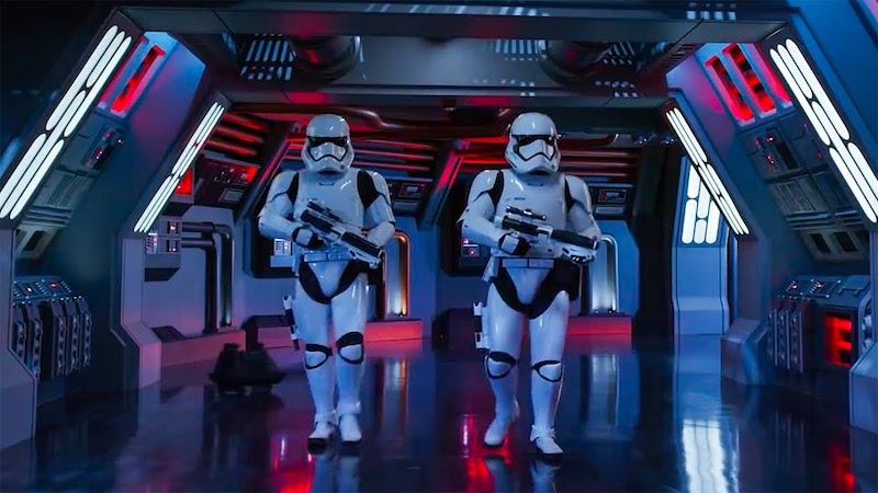 Fila virtual da Star Wars: Rise of the Resistance na Disney Orlando