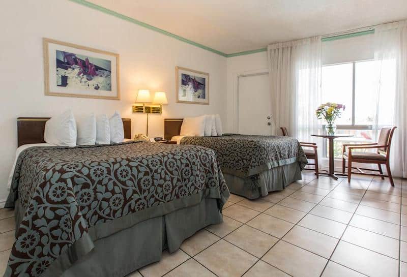 Quarto do Days Hotel Thunderbird Miami Beach Resort