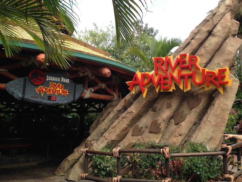 Entrada da Jurassic Park River Adventure no Islands of Adventure em Orlando