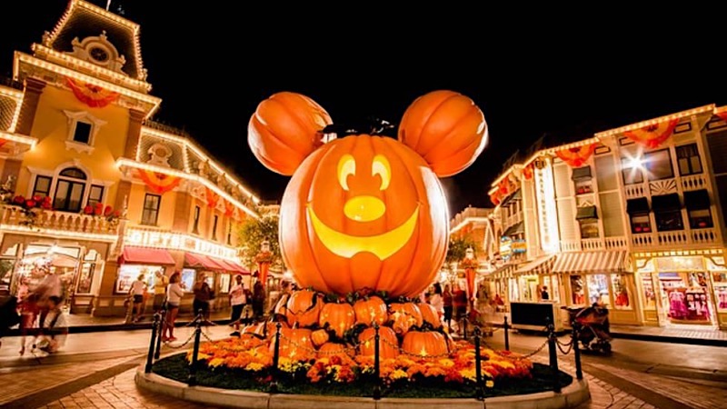 Decoração de Halloween no Magic Kingdom da Disney Orlando