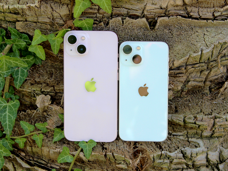 Verso do iPhone 13 e iPhone 13 mini