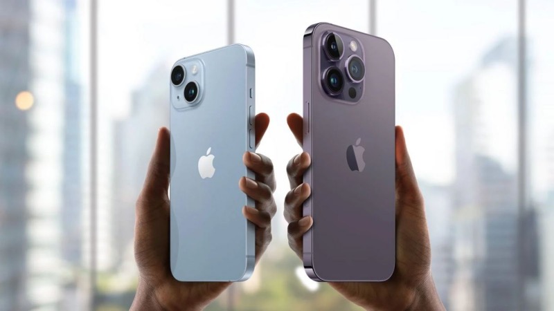 Verso do iPhone 14 e iPhone 14 Pro Max