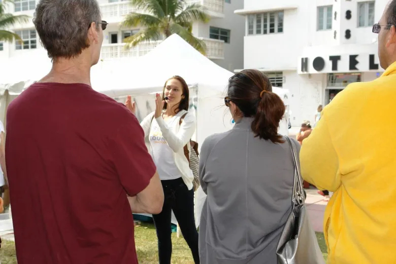 Guia no tour gastronômico por Miami