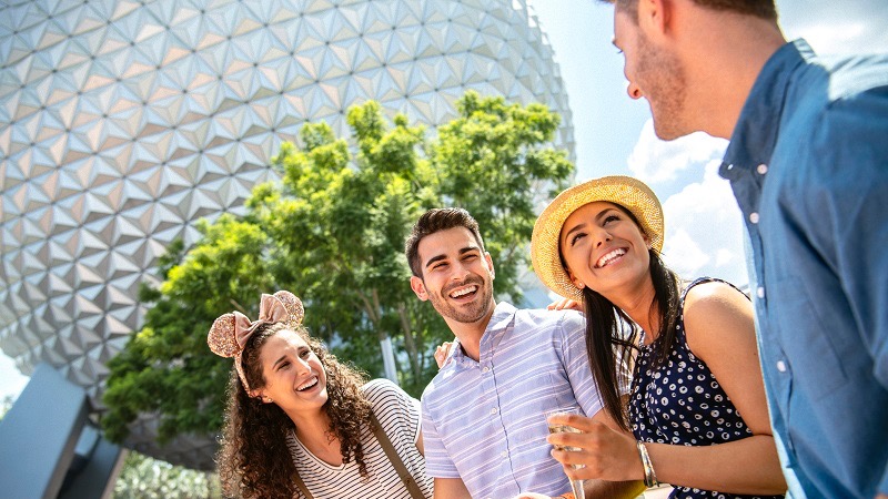 Amigos em evento no Epcot da Disney Orlando